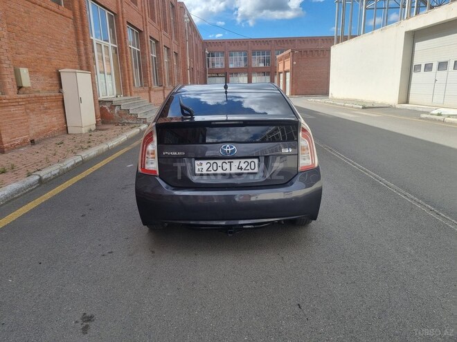 Toyota Prius 2011, 205,000 km - 1.8 l - Gəncə