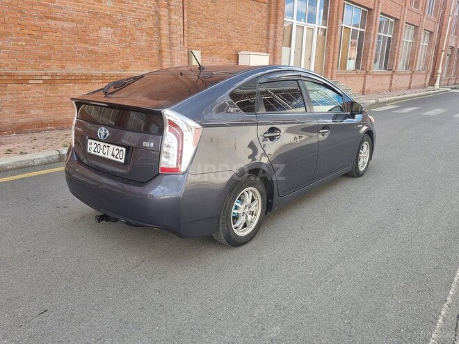 Toyota Prius 2011, 205,000 km - 1.8 l - Gəncə