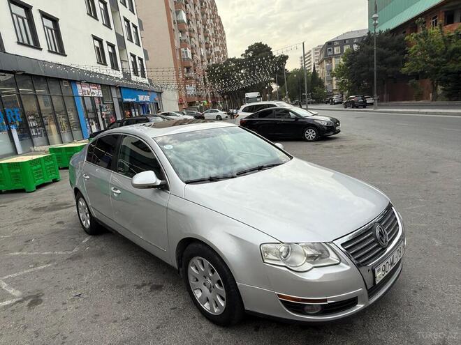 Volkswagen Passat 2005, 280,000 km - 2.0 l - Bakı