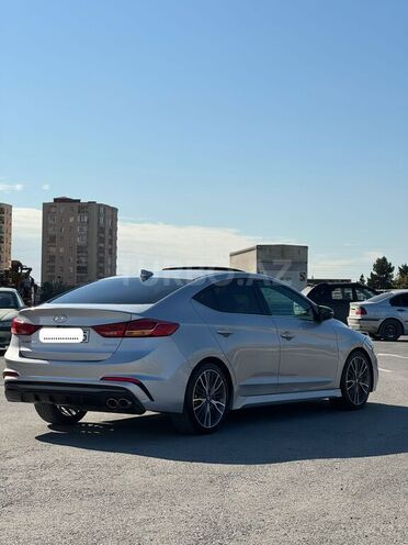 Hyundai Elantra 2017, 152,485 km - 1.6 л - Bakı