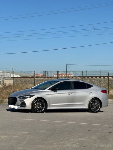 Hyundai Elantra 2017, 152,485 km - 1.6 л - Bakı