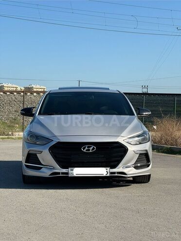 Hyundai Elantra 2017, 152,485 km - 1.6 л - Bakı