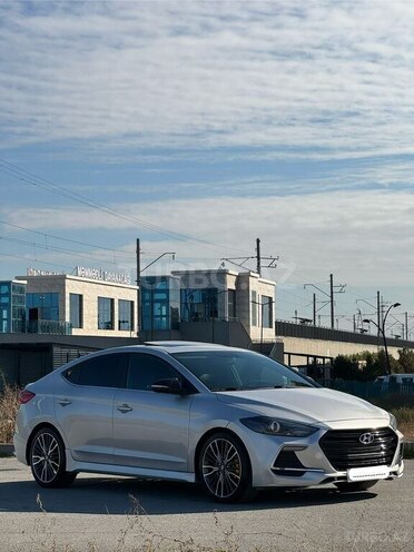 Hyundai Elantra 2017, 152,485 km - 1.6 л - Bakı