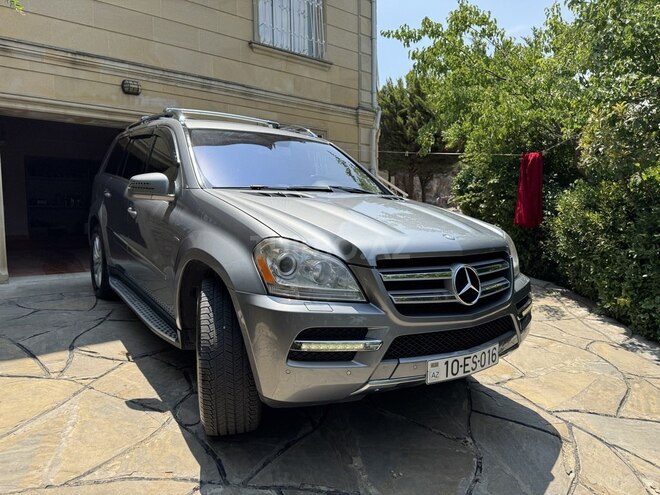 Mercedes GL 350 4MATIC 2012, 291,500 km - 3.0 l - Bakı