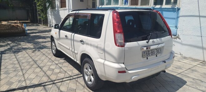 Nissan X-Trail 2001, 228,000 km - 2.0 l - Yevlax