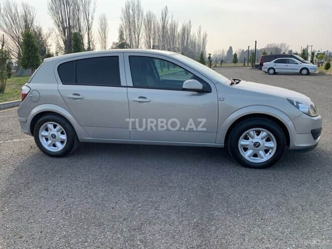 Opel Astra 2006, 306,000 km - 1.3 l - Lənkəran