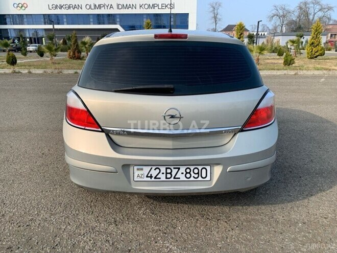 Opel Astra 2006, 306,000 km - 1.3 l - Lənkəran