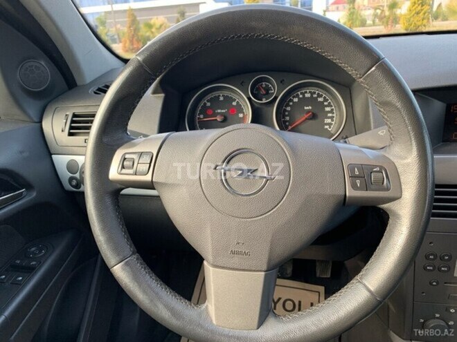 Opel Astra 2006, 306,000 km - 1.3 l - Lənkəran