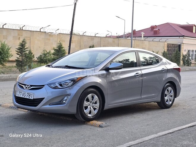 Hyundai Elantra 2015, 95,000 km - 1.8 l - Bakı