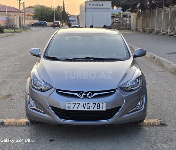 Hyundai Elantra 2015, 95,000 km - 1.8 l - Bakı