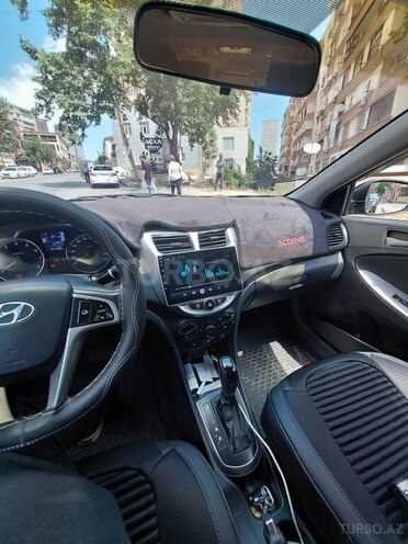 Hyundai Accent 2014, 197,500 km - 1.6 l - Bakı
