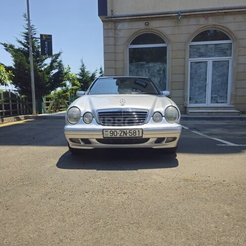 Mercedes E 270 2001, 359,573 km - 2.7 l - Masallı