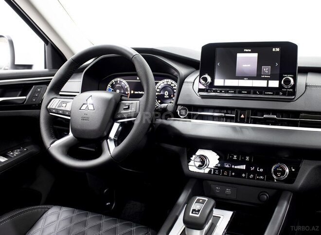 Mitsubishi Outlander 2025, 0 km - 2.5 l - Bakı