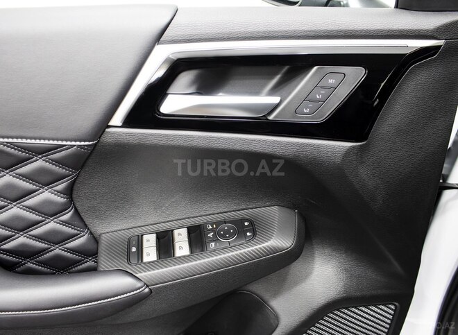 Mitsubishi Outlander 2025, 0 km - 2.5 l - Bakı