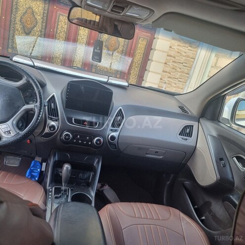 Hyundai Tucson 2010, 205,000 km - 2.0 l - Gəncə