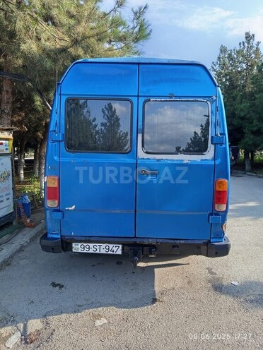 Mercedes 208 D 1991, 200,000 km - 2.3 l - Şirvan
