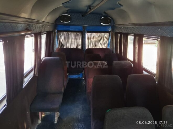 Mercedes 208 D 1991, 200,000 km - 2.3 l - Şirvan