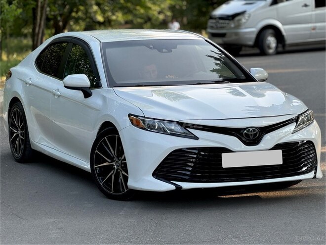 Toyota Camry 2018, 210,000 km - 2.5 л - Gəncə