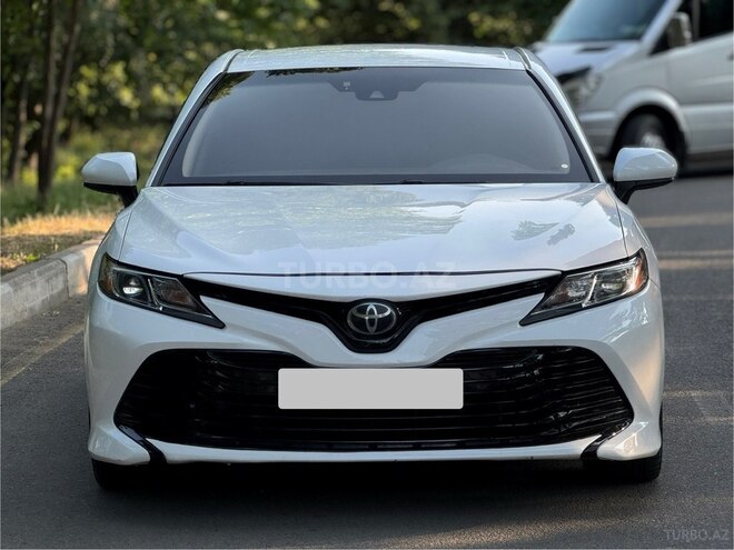 Toyota Camry 2018, 210,000 km - 2.5 л - Gəncə