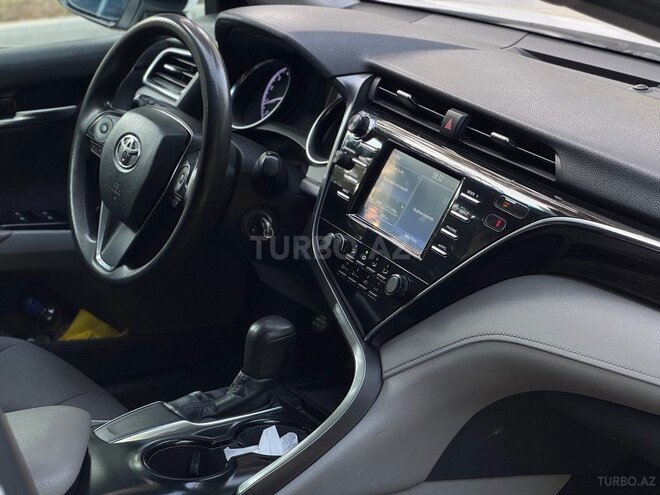 Toyota Camry 2018, 210,000 km - 2.5 л - Gəncə