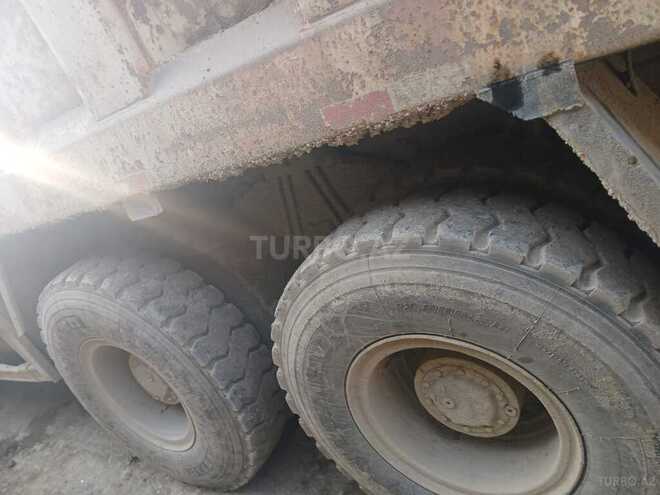 HOWO 371-8