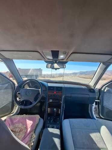 Mercedes C 200 1994, 210,000 km - 2.0 l - Şəmkir