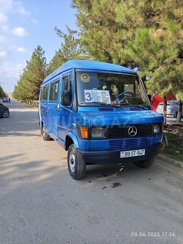 Mercedes 208 D 1991, 200,000 km - 2.3 l - Şirvan
