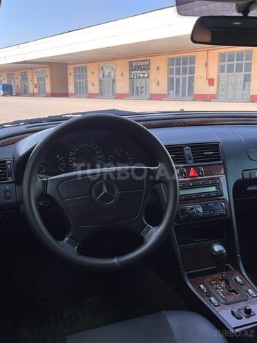 Mercedes C 200-14