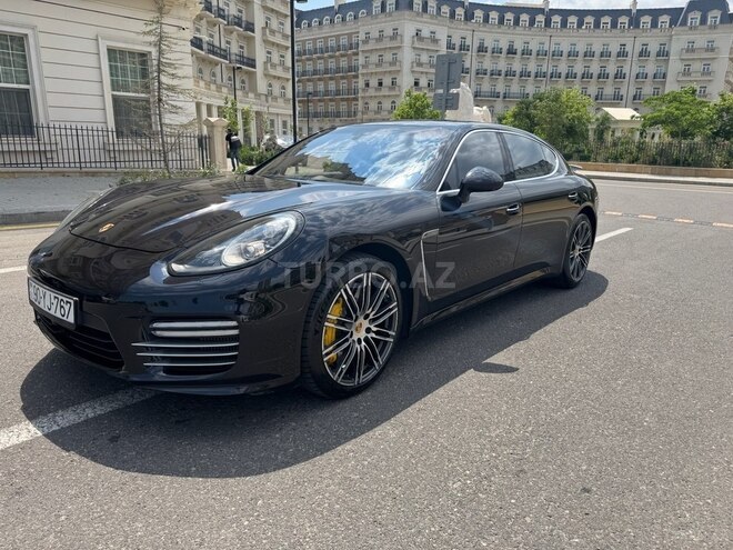 Porsche Panamera Turbo S 2015, 118,000 km - 4.8 l - Bakı