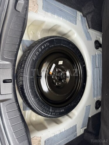 Ford Fusion (North America)-18
