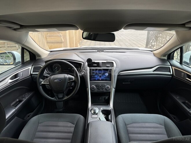 Ford Fusion (North America)-20