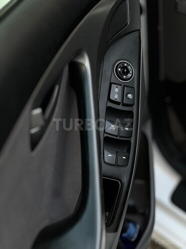 Hyundai Elantra 2015, 107,000 km - 1.8 л - Bakı