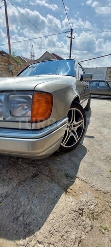 Mercedes E 200 1994, 453,000 km - 2.0 l - Bakı