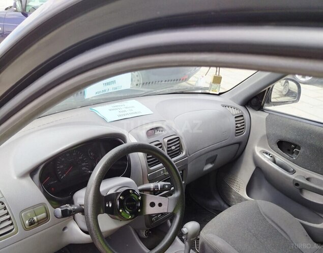 Hyundai Accent 2002, 174,000 km - 1.6 l - Bakı
