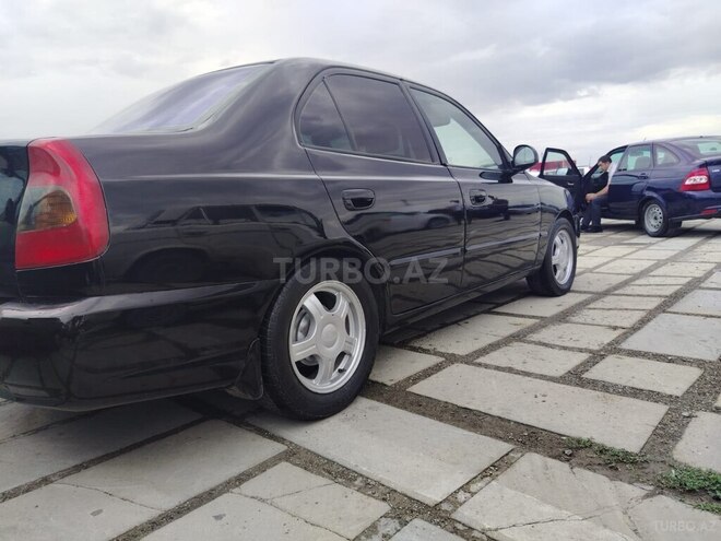 Hyundai Accent 2002, 174,000 km - 1.6 l - Bakı