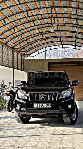 Toyota Land Cruiser Prado-1
