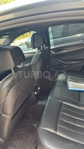 BMW 520-11