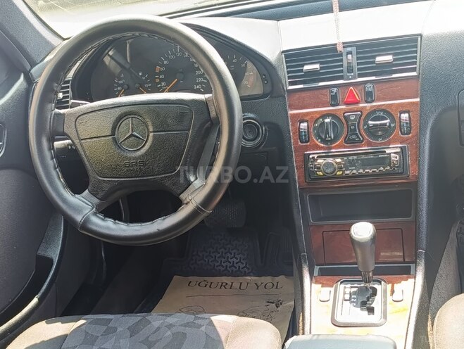 Mercedes C 200 1997, 473,920 km - 2.0 л - Bakı
