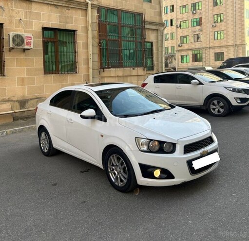 Chevrolet Aveo-1