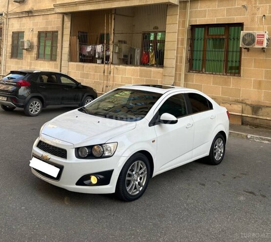 Chevrolet Aveo-2