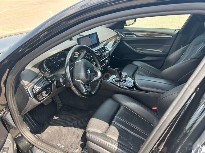 BMW 530-8