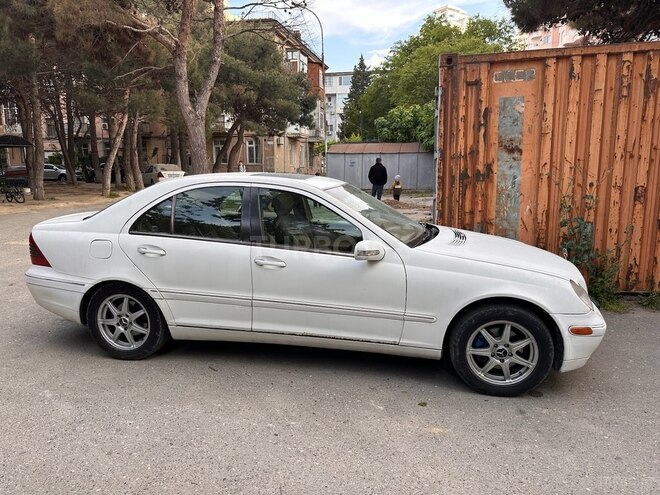 Mercedes C 240 2002, 312,000 km - 2.4 l - Bakı