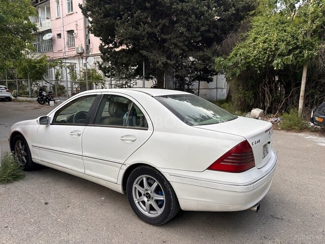 Mercedes C 240 2002, 312,000 km - 2.4 l - Bakı