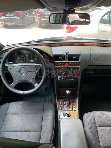 Mercedes C 180 1999, 246,000 km - 1.8 л - Bakı