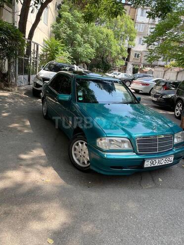 Mercedes C 180 1999, 246,000 km - 1.8 л - Bakı