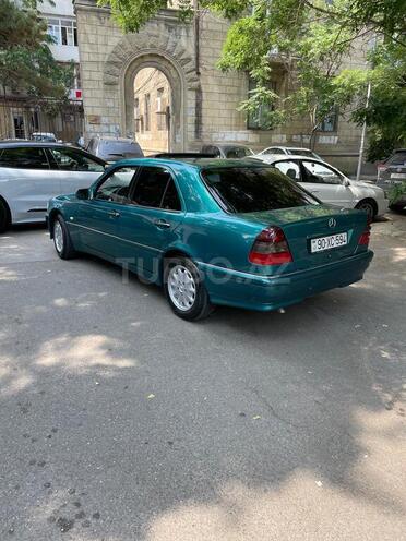 Mercedes C 180 1999, 246,000 km - 1.8 л - Bakı