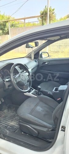 Opel Astra 2009, 329,508 km - 1.3 l - Bakı