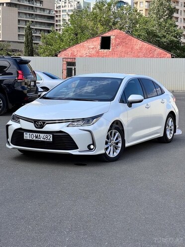 Toyota Corolla 2021, 71,200 km - 1.6 l - Bakı