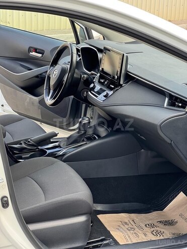 Toyota Corolla 2021, 71,200 km - 1.6 l - Bakı