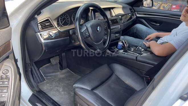BMW 528 2015, 245,000 km - 2.0 l - Bakı
